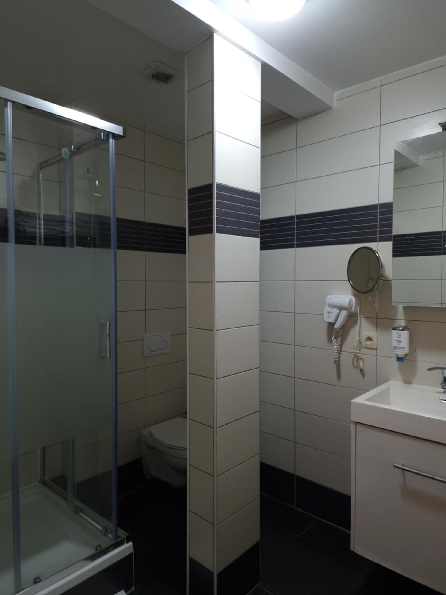 Sky Apart Hotel - Hotel Eurocap Jette Dış mekan fotoğraf