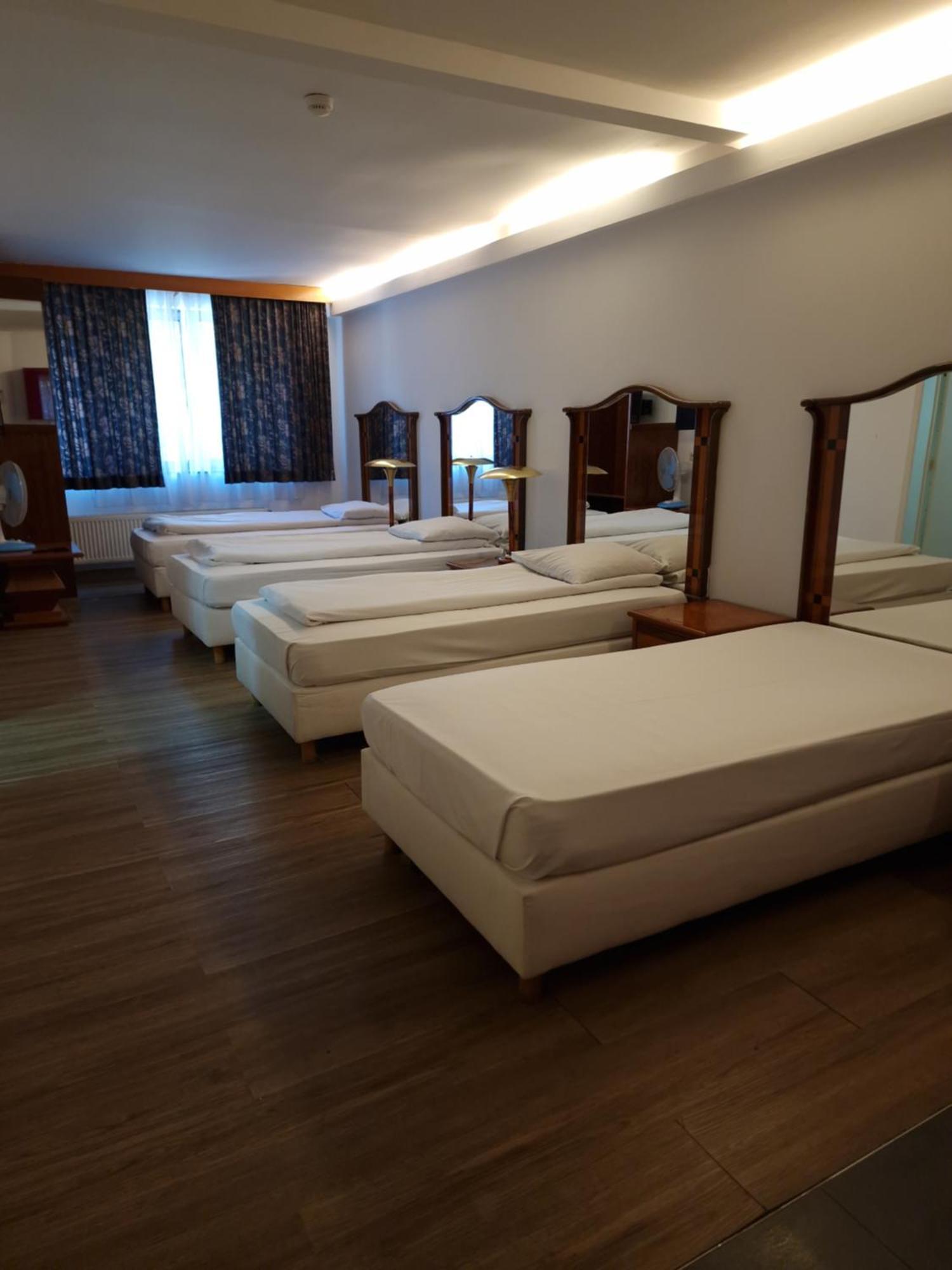 Sky Apart Hotel - Hotel Eurocap Jette Dış mekan fotoğraf
