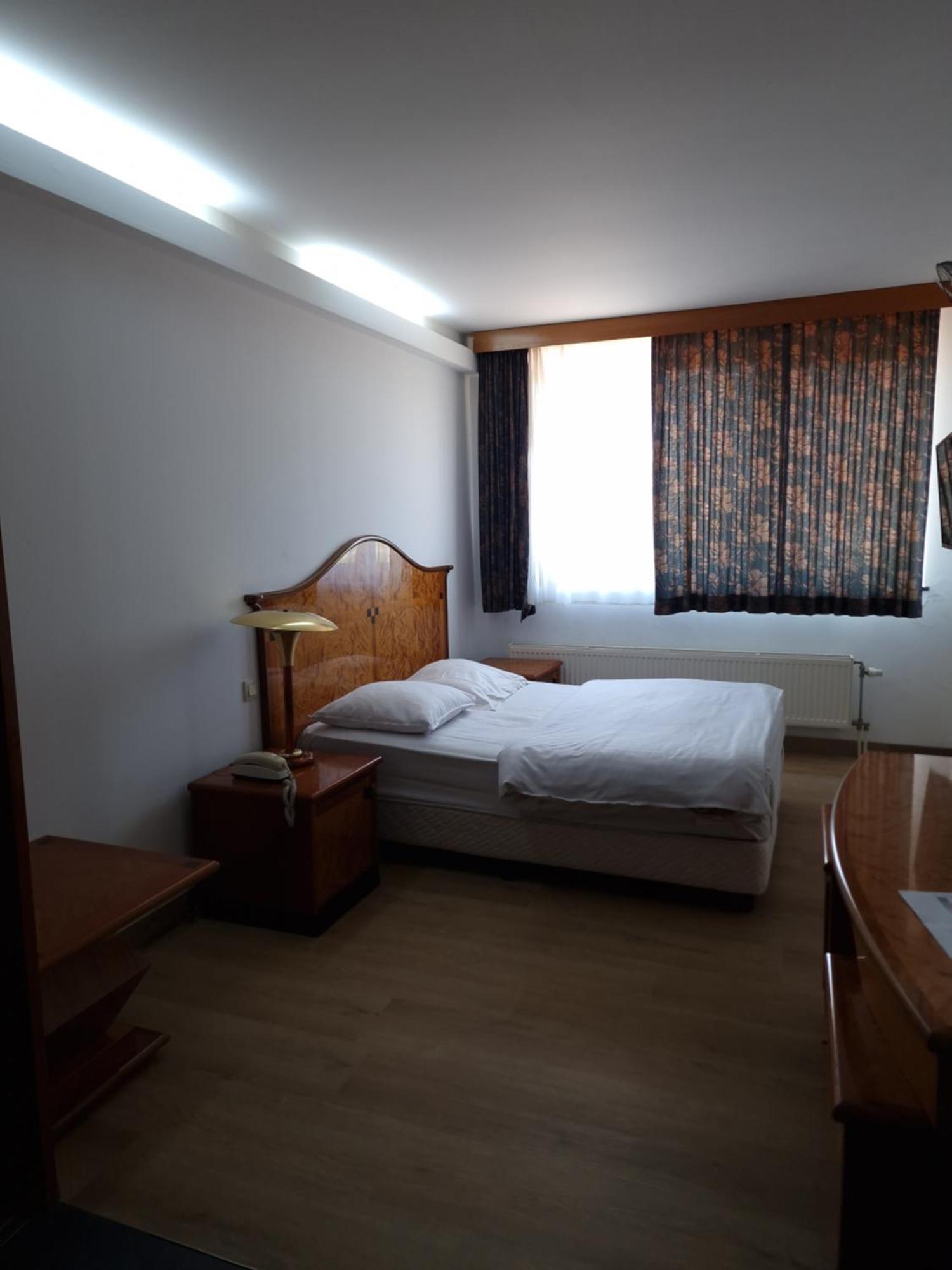 Sky Apart Hotel - Hotel Eurocap Jette Dış mekan fotoğraf