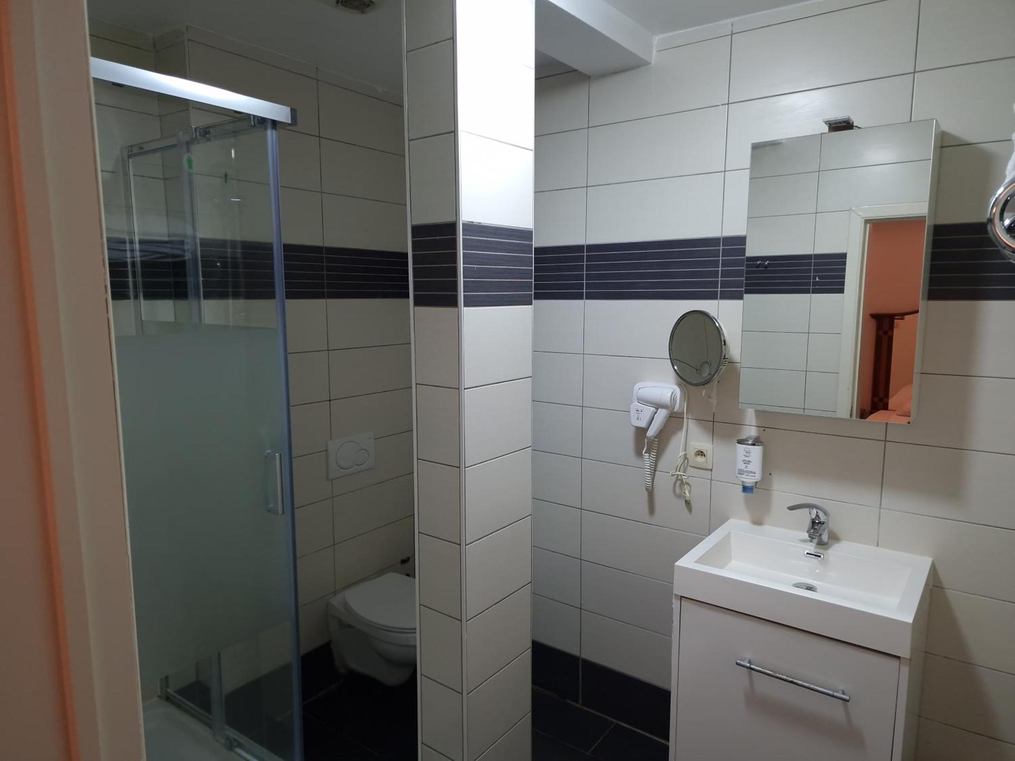 Sky Apart Hotel - Hotel Eurocap Jette Dış mekan fotoğraf